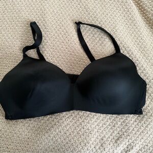 Cacique Classic Black No Wire Lightly Lined T-Shirt Bra